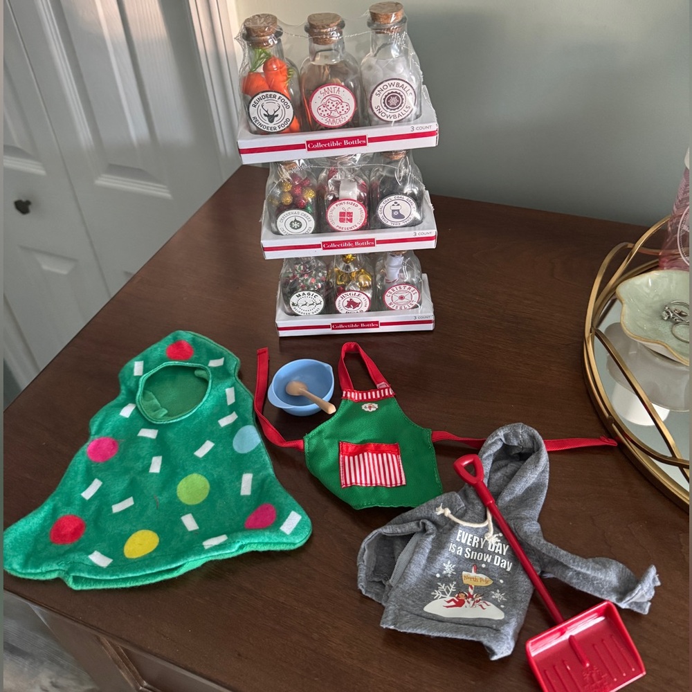 Christmas Elf Doll Props and Costumes